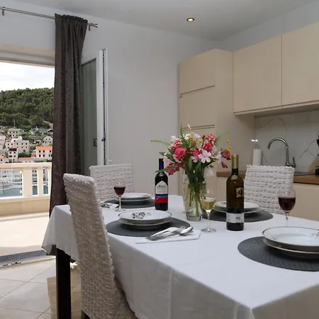 View Apartamento *